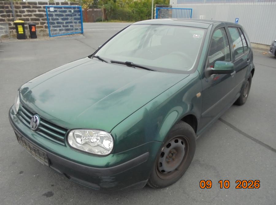 VW Golf 4