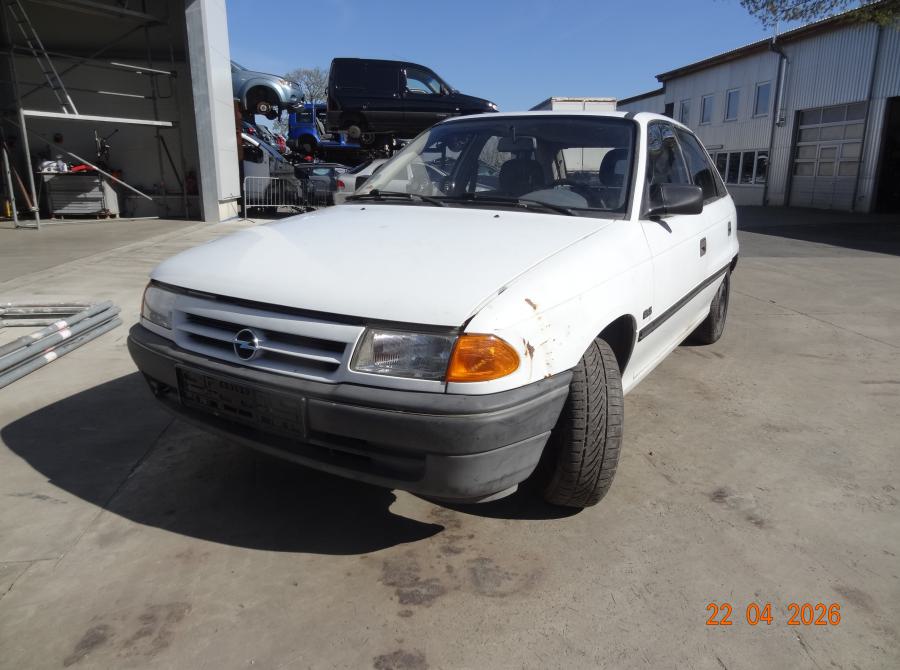 Opel Astra F