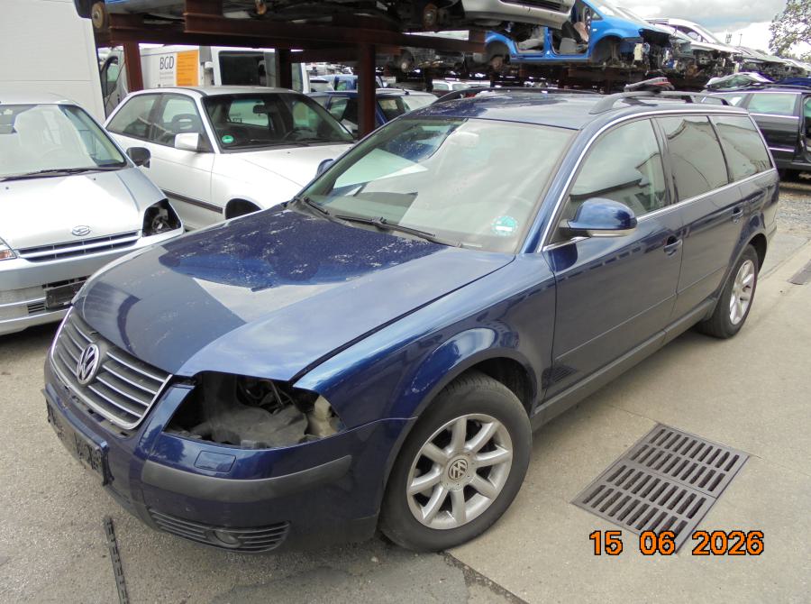 VW Passat 3BG