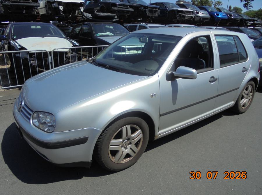 VW Golf 4